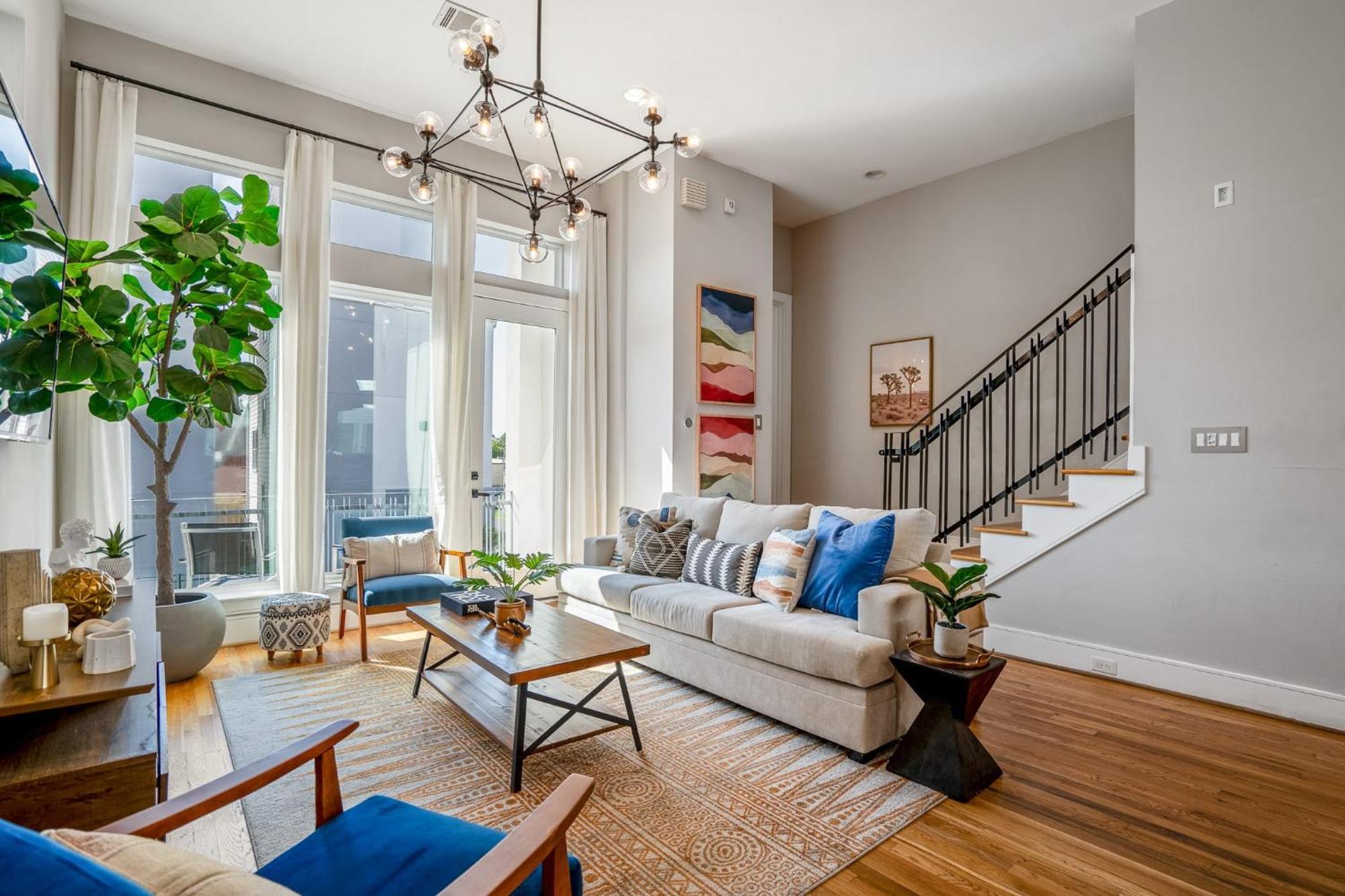 Luxury Downtown Getaway With Breathtaking Views Villa Houston Exterior photo