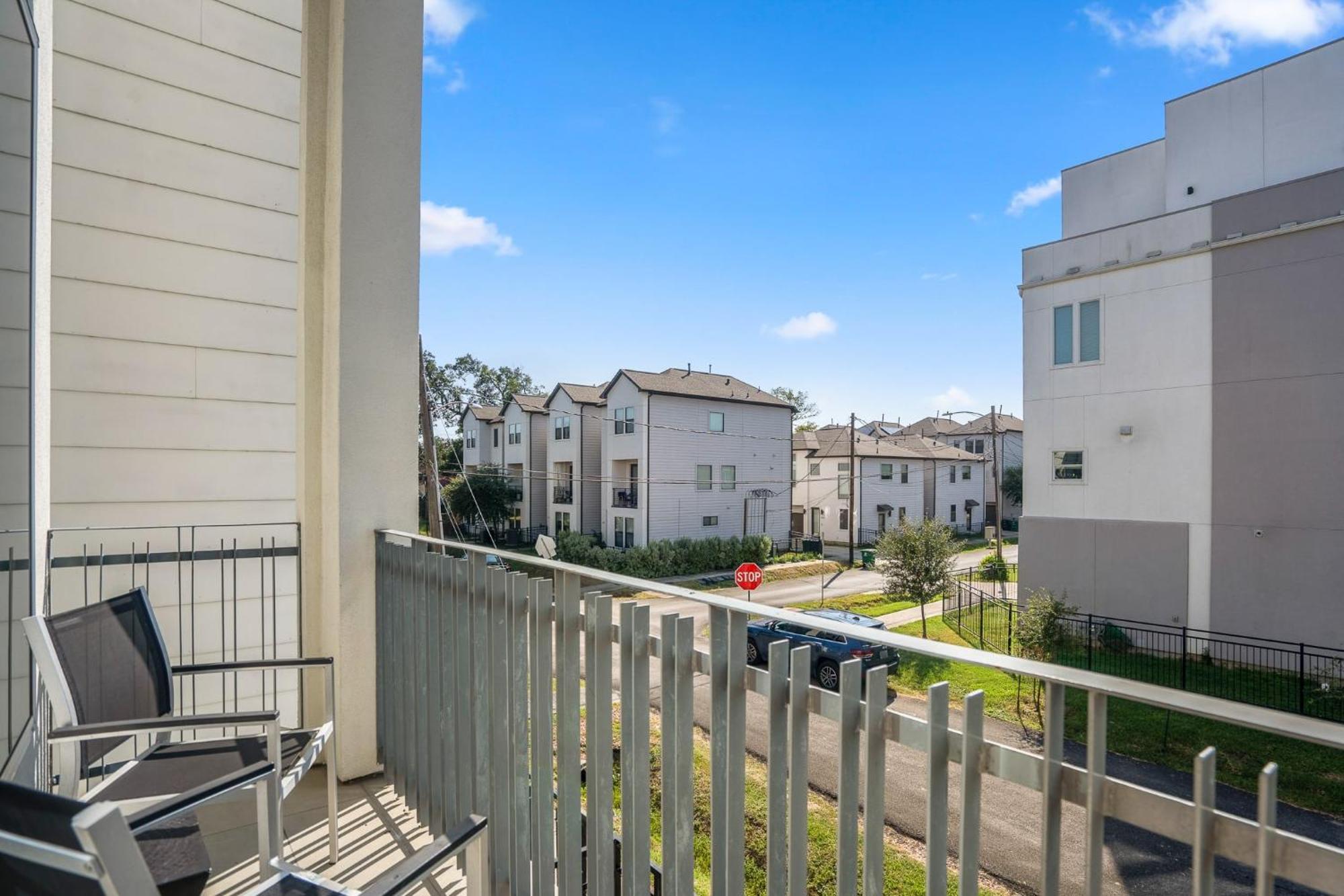 Luxury Downtown Getaway With Breathtaking Views Villa Houston Exterior photo
